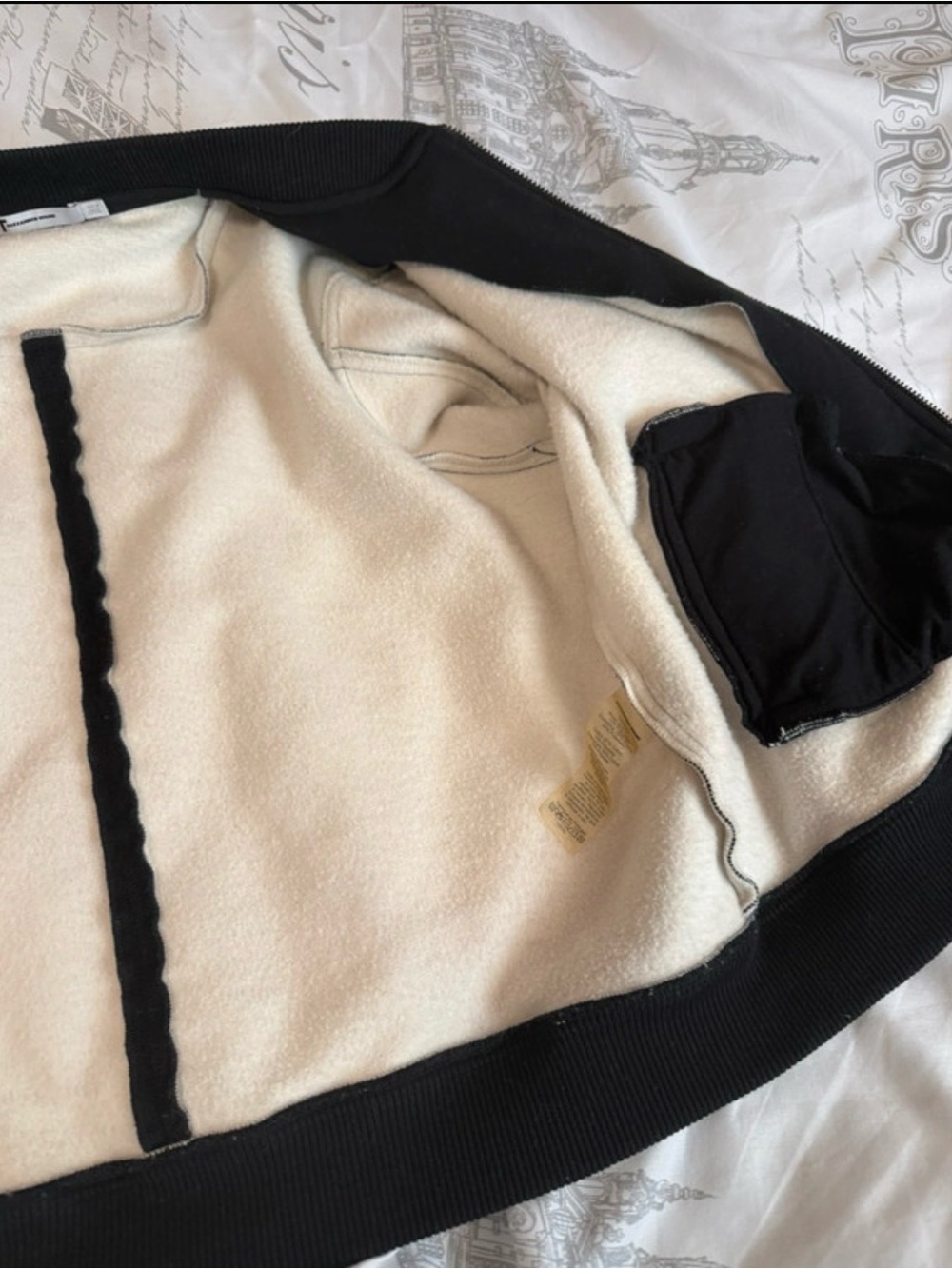 T Alexander Wang Women’s Black Zip-Front Bomber Sweater sz M🖤 - Picture 9 of 16
